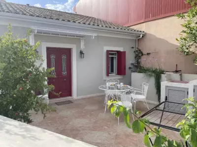 Avali Design Suites - Lefkada Città