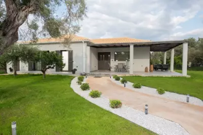 Aerinos private villa - Lefkada Città