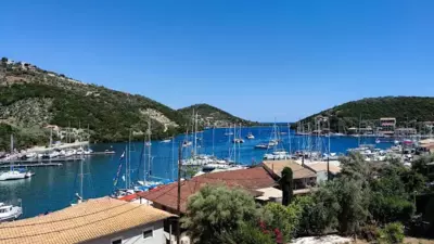 Captain's House - Sivota