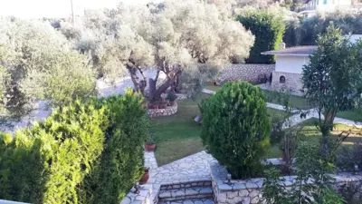 Maistros Apartments - Tsoukalades