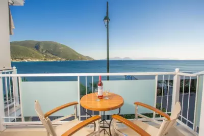 Romanza Studios - Vassilliki