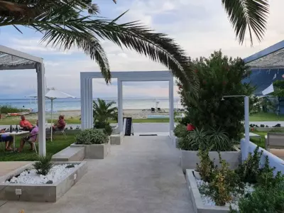 Cosmos Hotel - Vassilliki