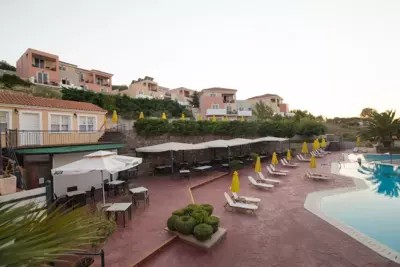 Sunrise Resort Hotel - Mythimna