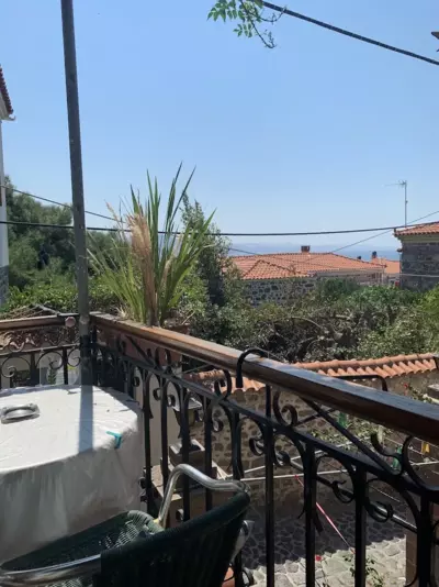 ΜΑΧΗ Ενοικιαζόμενα δωμάτια - Mythimna