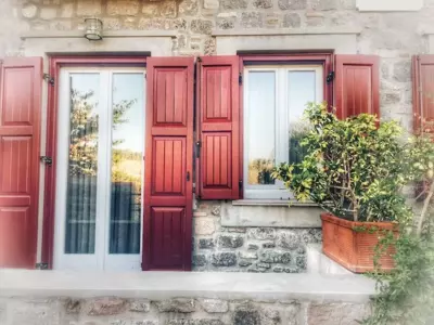 Heliades Maisonettes - Mythimna