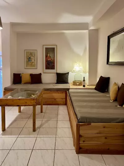 MOLAV Apartment - Mythimna