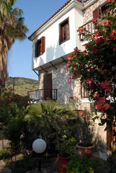 Islands Apartments - Petra