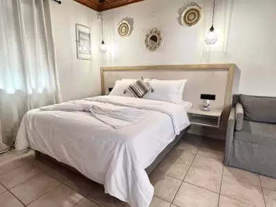 Up To The Sea - Agios Ioannis Kaspaka