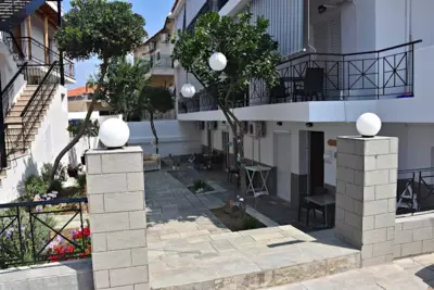 studio Kaiti - Mirina