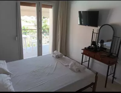 Ξενοδοχείο ΑΡΓΩ - Mirina