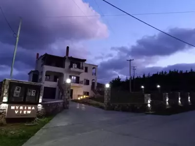 Superb Apartment in Myrina - Mirina