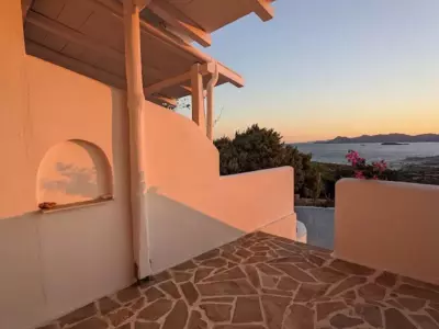 Sarakiniko View Studios - Mandrakia