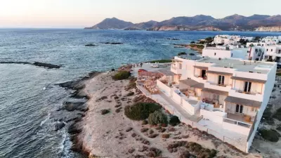 SALT SUITES MILOS - Pollonia