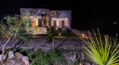 Milos Swell Suites I - Pollonia