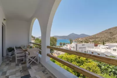 Areti's Milos Guesthouses - Adamas