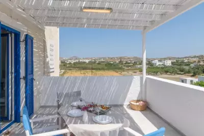 Anamnisi Studio - Adamas