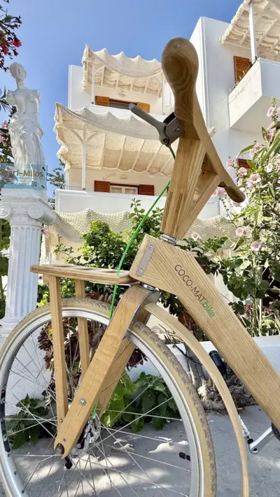 Deluxe Studios & Suites Ageri-Milos - Adamas