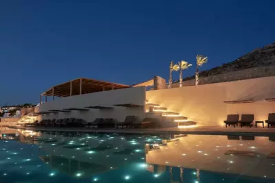 Amazon Mykonos Suites & Spa - Agios Ioannis