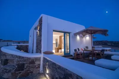 Thronos Suites - Ano Mera