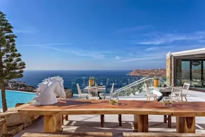 Myconian Utopia Relais & Chateaux - Elia Beach