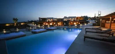 Myconian Crown Suites - Kalafatis