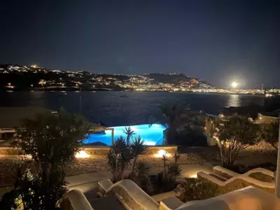 Dreambox Mykonos Suites - Ornos