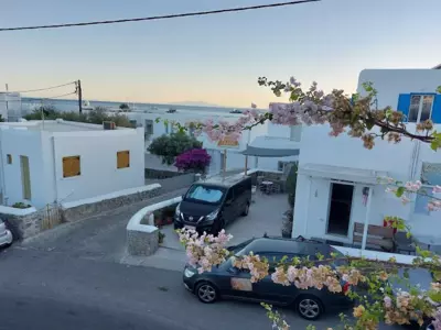 Mina Studios - Platis Yialos