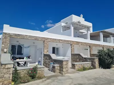 Lofos Apartments - Platis Yialos