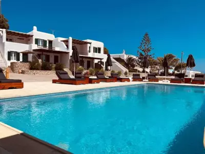 Seethrough Mykonos Suites - Platis Yialos