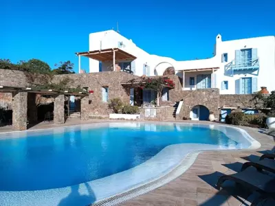 Nama Villas - Super Paradise Beach