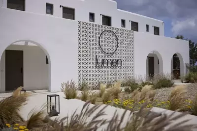 Nimbus Lumen - Super Paradise Beach