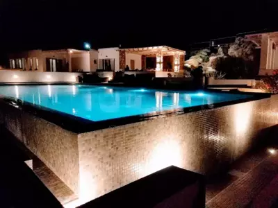 Cocos Villa - Super Paradise Beach