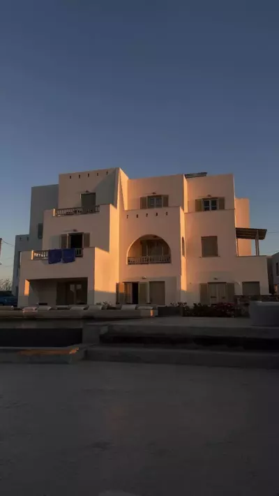 Agnadi Hotel - Agia Anna