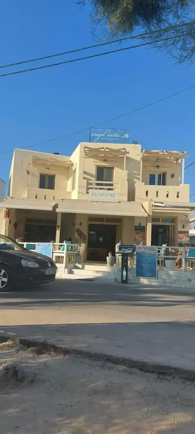 Angel Suites - Agia Anna