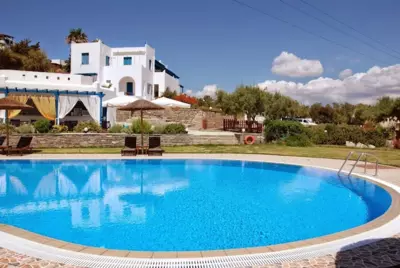 Koulas Pension - Red Lake - Agios Prokopios