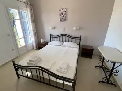 Gaitani apartments plaka naxos - Mikri Vigla