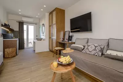 Almi of Naxos - Naxos Chora