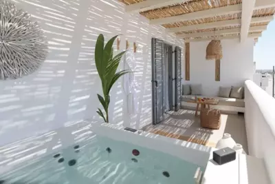 Kamvas Deluxe Apartments - Naxos Chora