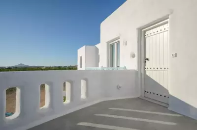 Naxos Island Escape Suites - Plaka