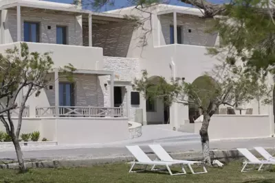 Sun and Salt 3bedroom House - Aliki