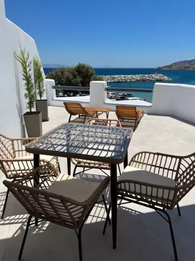 All Blue Suites - Ambelas