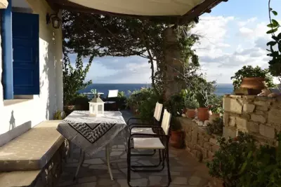 Sophia Villa Paros - Beachfront Villa at Lolantonis - Drios