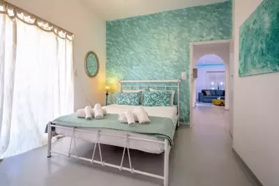 Blue Violet Apartment - Drios