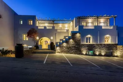 Vammos Luxury Residences - Naoussa