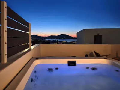 Iresma Suites - Naoussa