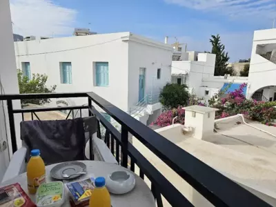 Parosquare Central Suites - Paroikia