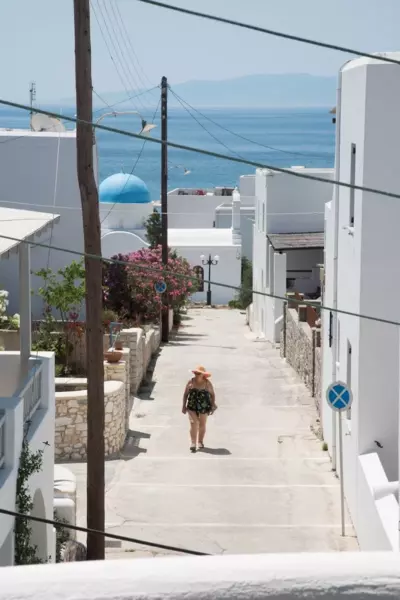 Londos Hotel - Piso Livadi