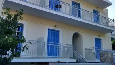 Panos Studios - Poros