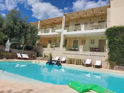 Eleonas Studios - Poros