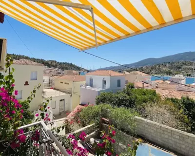 Luxury Historic Island Home with Private Garden - Poros